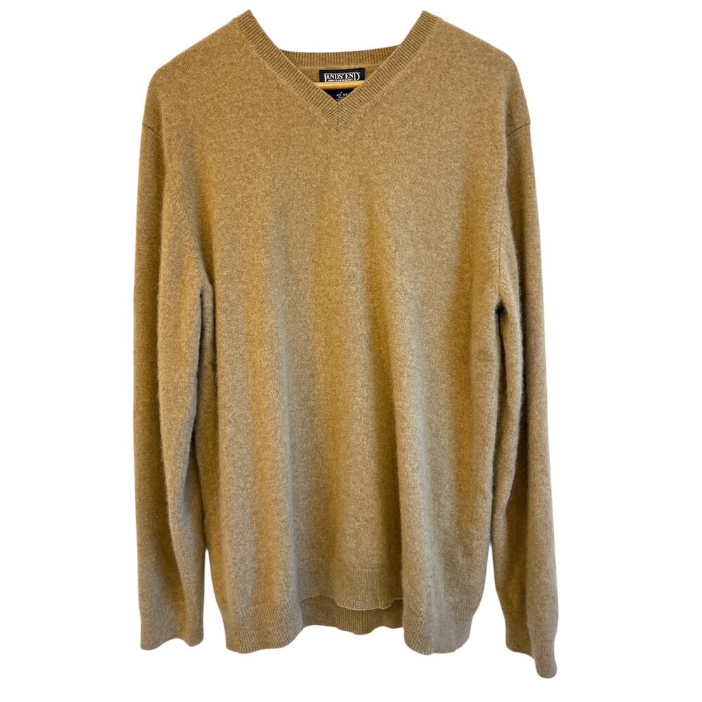 Lands End Men's Size Large Tall 100% Cashmere Beige V Neck Sweater